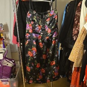 Torrid plus size Floral Black Dress size 26